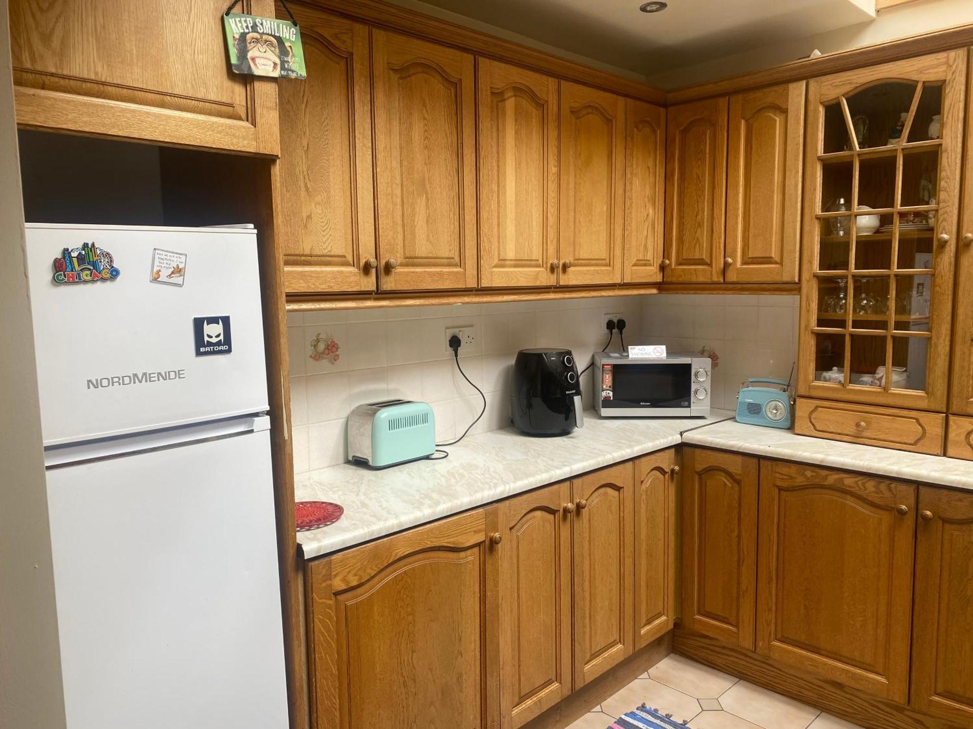 Bluebell Apartment Sleeps 7 Only Let As Whole Apartment Blennerville エクステリア 写真