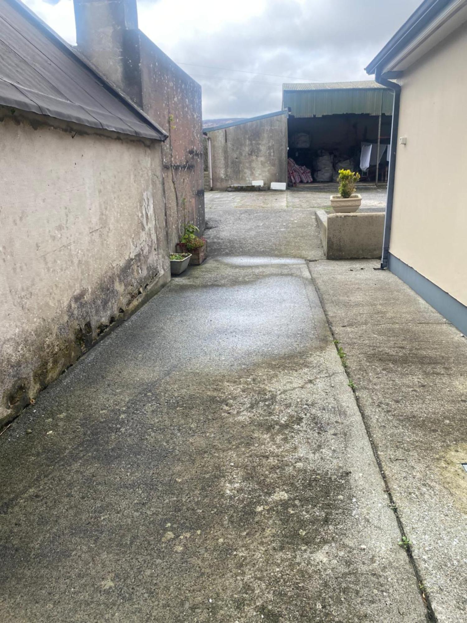 Bluebell Apartment Sleeps 7 Only Let As Whole Apartment Blennerville エクステリア 写真